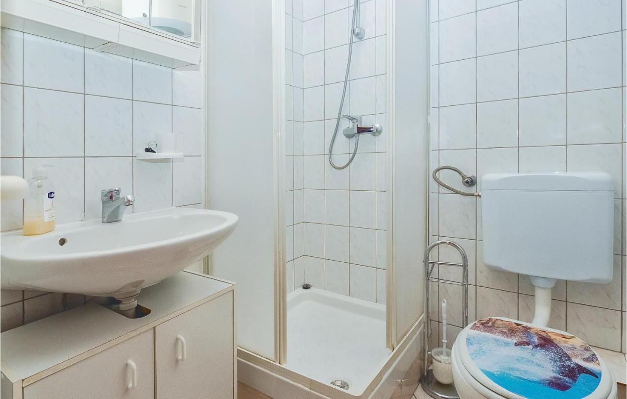 Lovely Apartment In Omis With Kitchenette Buitenkant foto